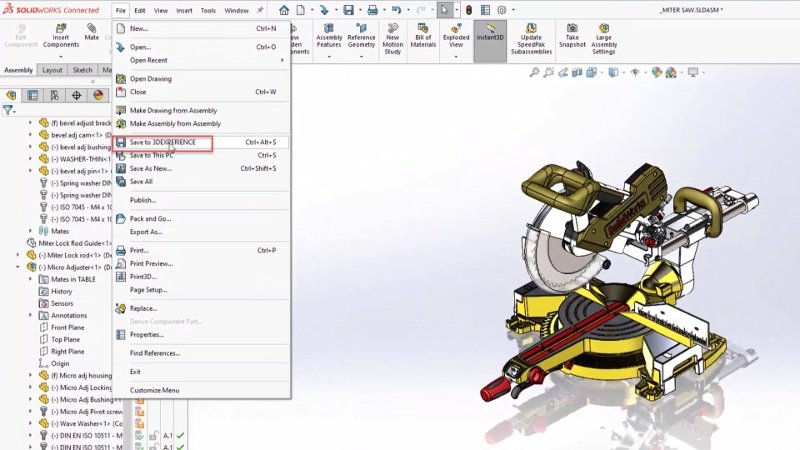 A imagem apresenta uma peça sendo produzida dentro do ambiente do software SOLIDWORKS CAD 3D, integrado à Plataforma 3DEXPERIENCE.